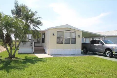 1326 SW 44th Blvd #15, Okeechobee, FL 34974