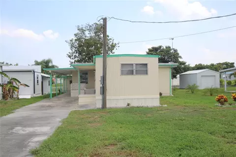 1044 Peach St, Okeechobee, FL 34974