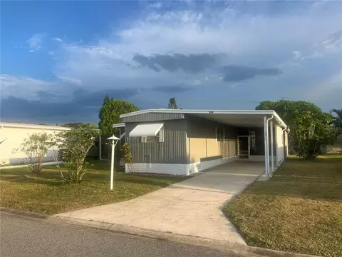 954 Cashew Cir, Sebastian, FL 32976
