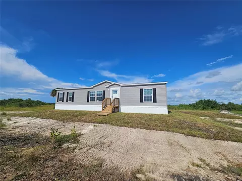 1070 Cabbage Ln, Okeechobee, FL 34974 photo 1