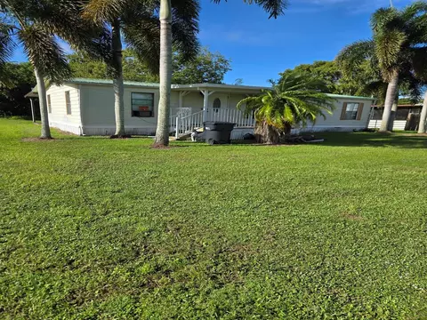 3022 SE 28th St, Okeechobee, FL 34974