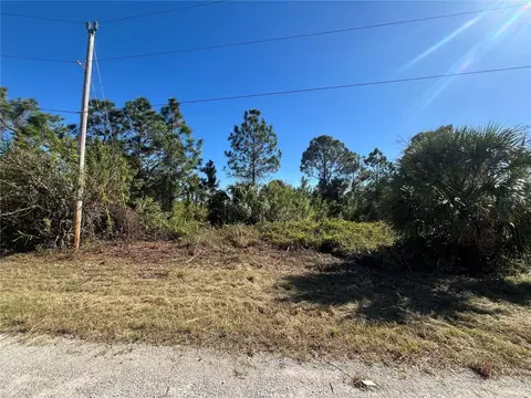 707 Bahama Ave S, Lehigh Acres, FL 33974