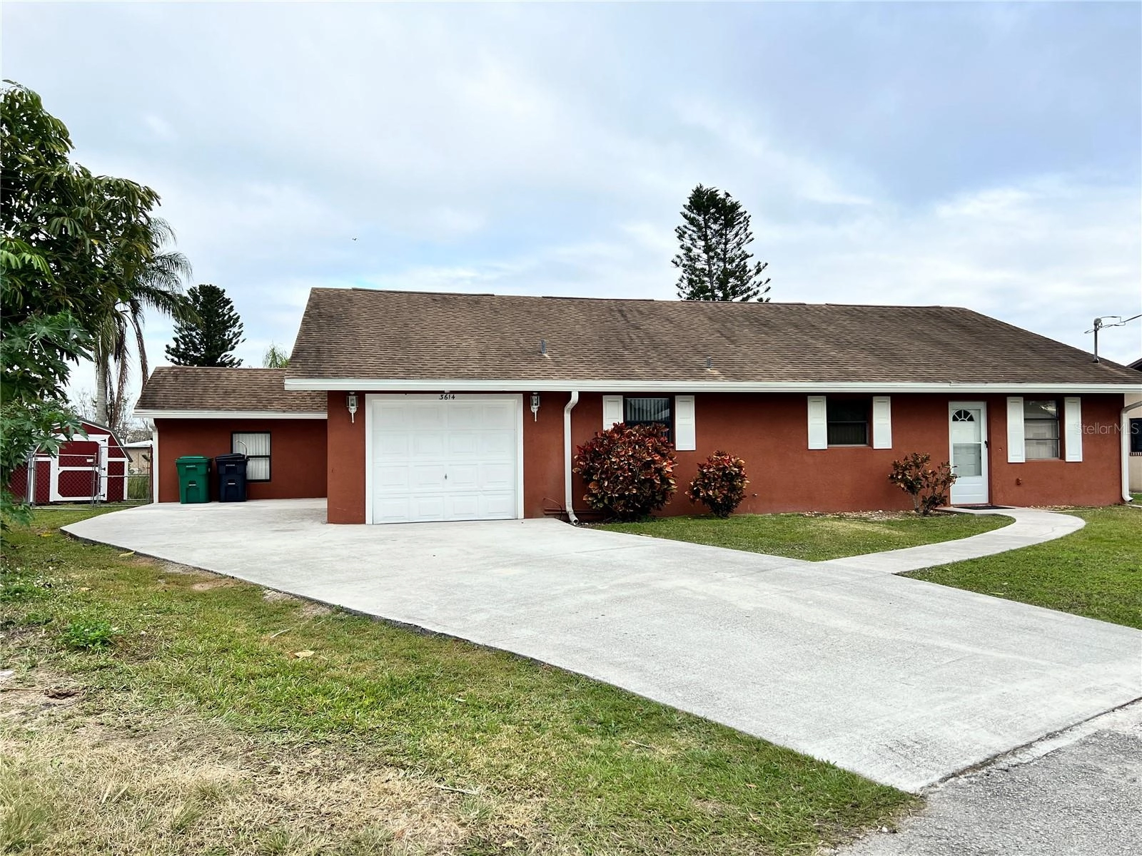 3614 SE 20th Ter, Okeechobee, FL 34974 photo 1