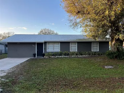 2712 NW 8th St, Okeechobee, FL 34972
