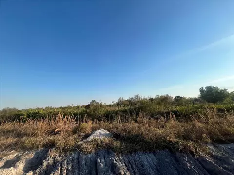 NW 302nd Street, Okeechobee, FL 34972