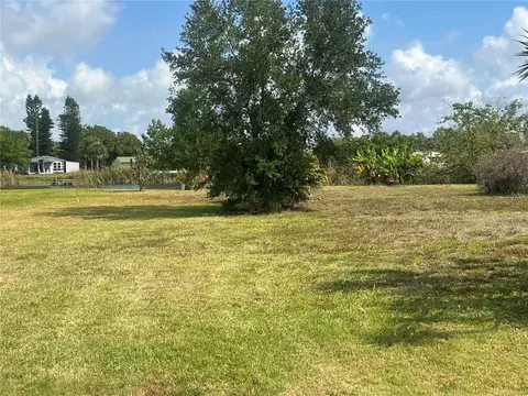 1145 Friendship Ln #40, Moore Haven, FL 33471