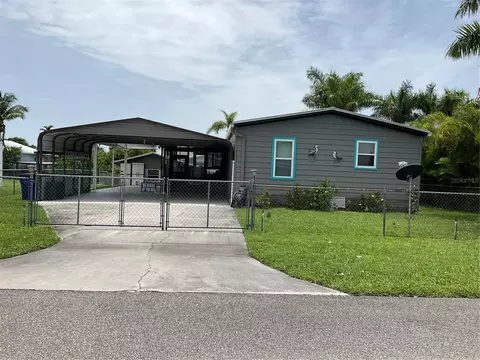 1558 Chobee St, Okeechobee, FL 34974