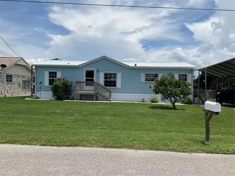 2128 SE 32nd St, Okeechobee, FL 34974