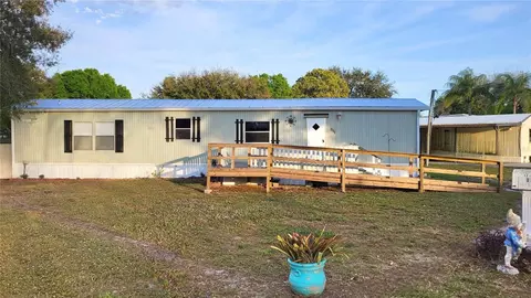 1111 10th St, Okeechobee, FL 34974 photo 1