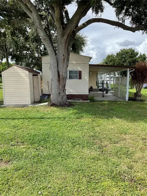1591 Chobee St, Okeechobee, FL 34974