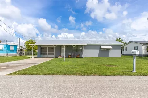 2023 SE 30th St, Okeechobee, FL 34974