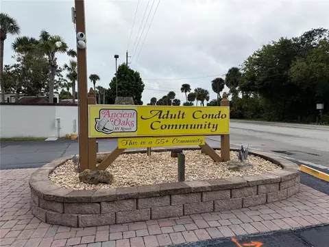6521 SE 55th St, Okeechobee, FL 34974 photo 2