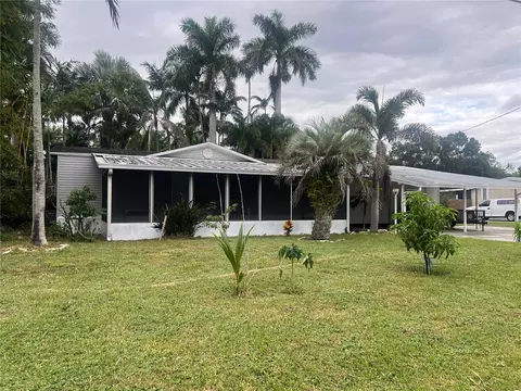 2833 SE 18th Ter, Okeechobee, FL 34974