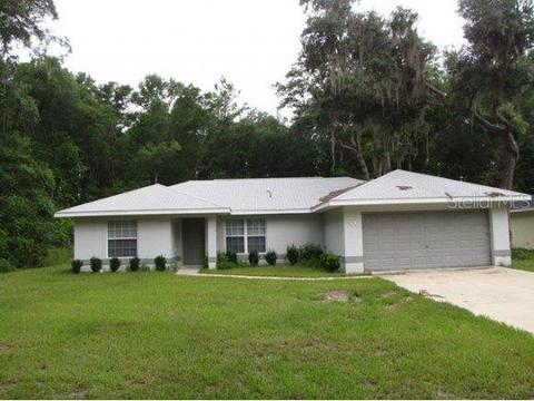 81 Sequoia Loop, Ocklawaha, FL 32179 photo 1