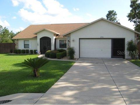 6998 Hemlock Rd, Ocala, FL 34472 photo 1