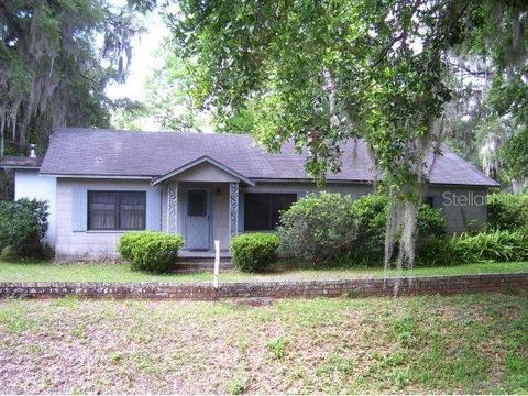 2044 NE 3 St, Ocala, FL 34470 photo 1