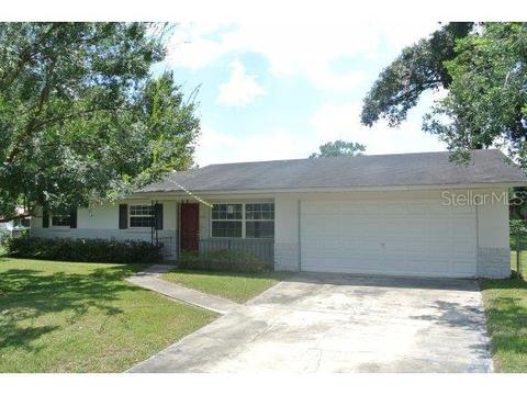 2104 NE 50 St, Ocala, FL 34479 photo 1