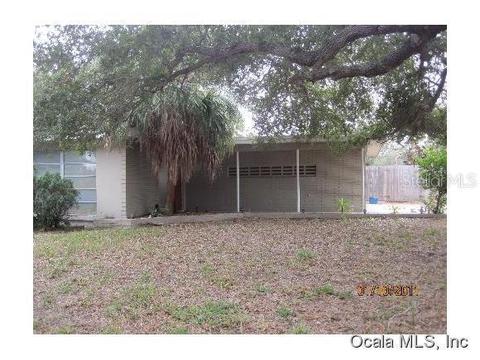 77 W Overbrook St, Largo, FL 33770 photo 1