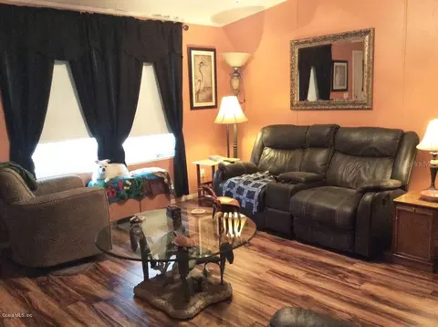 525 NE 70th Ter, Ocala, FL 34470 photo 1