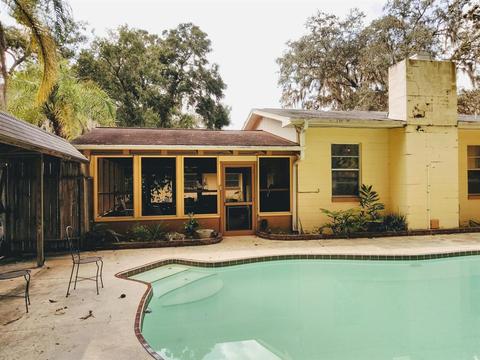 2948 NE 9th St, Ocala, FL 34470 photo 1