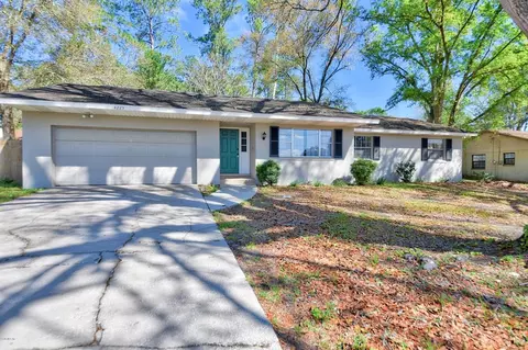 4225 SE 10th Pl, Ocala, FL 34471 photo 1