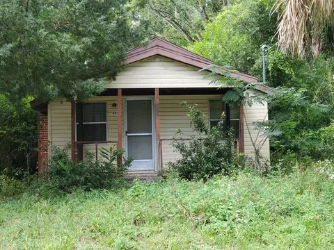 1951 NW 3rd St, Ocala, FL 34475 photo 1