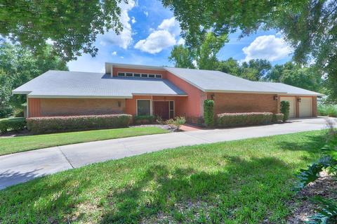 2050 SE Laurel Run Dr, Ocala, FL 34471 photo 1
