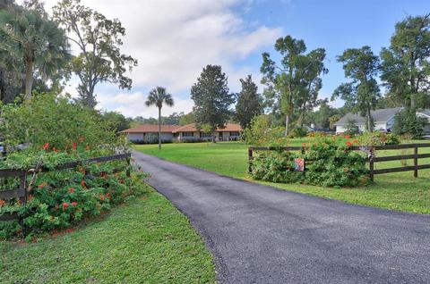 4010 SE 47th Pl, Ocala, FL 34480 photo 1
