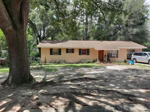 1130 SE 33rd Ave, Ocala, FL 34471 photo 1