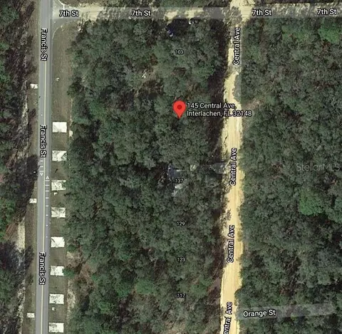 145 Central Ave, Interlachen, FL 32148