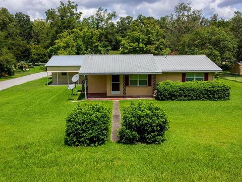 302 NE 3 Ave, Williston, FL 32696 photo 1