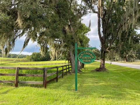 17028 NW Highway 225, Reddick, FL 32686 photo 1