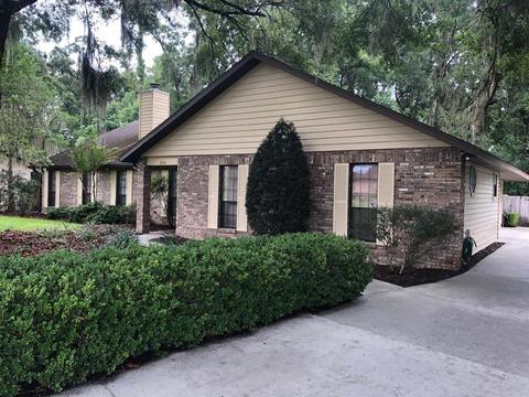 3945 SE 29th Ct, Ocala, FL 34480 photo 1