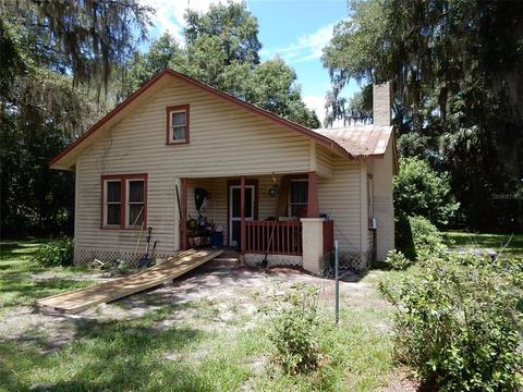 206 SE 1st St, Williston, FL 32696 photo 1
