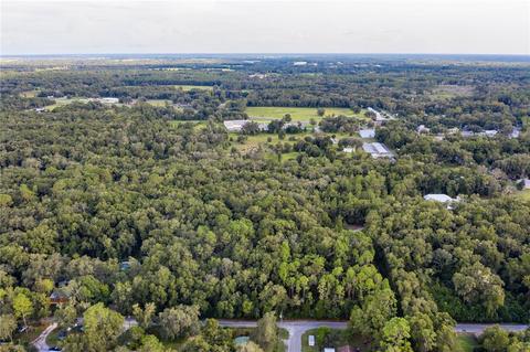 401 N Pine St, Bronson, FL 32621 photo 1
