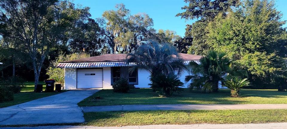  5841 SE Babb Rd, Belleview, FL 34420 photo 1