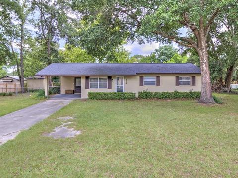 2104 NE 49th St, Ocala, FL 34479 photo 1
