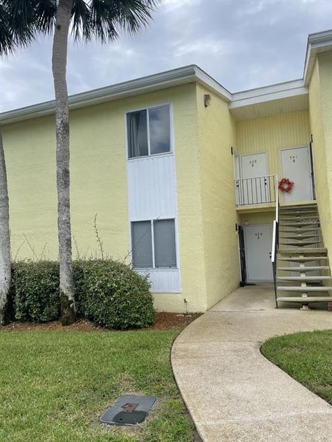 539 Fairways Dr #B, Ocala, FL 34472 photo 1