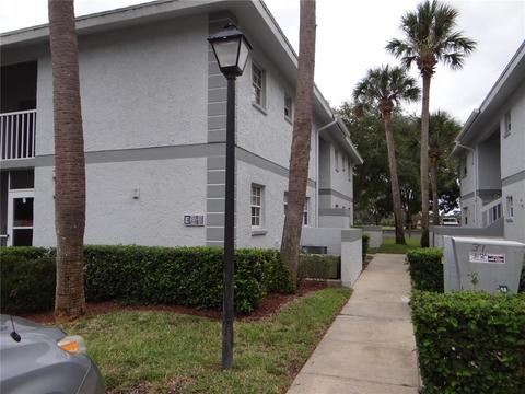 588 Fairways Ln #E201, Ocala, FL 34472 photo 1