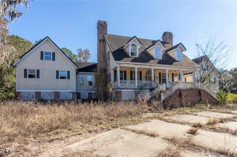 7671 NW 44th Blvd, Lake Panasoffkee, FL 33538