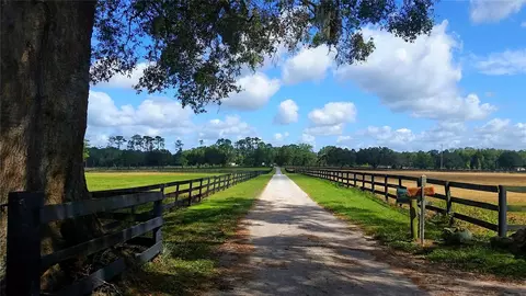 3570 NW 63rd St, Ocala, FL 34475