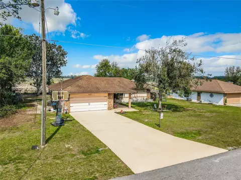 21525 SW Plantation St, Dunnellon, FL 34431