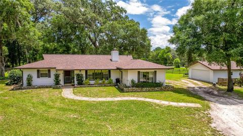 18 Carry Back Rd, Ocala, FL 34482