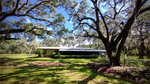 13815 NE 165th St, Fort Mc Coy, FL 32134