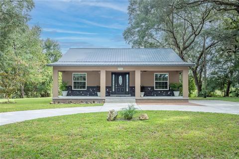 9731 SE 188th Ct, Ocklawaha, FL 32179