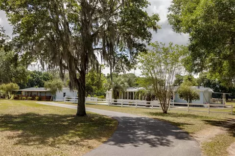 1860 W Highway 316, Citra, FL 32113