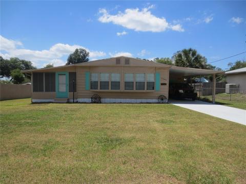 2340 SE 174th Ct, Silver Springs, FL 34488