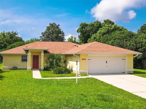 210 SE 32nd Pl, Ocala, FL 34471