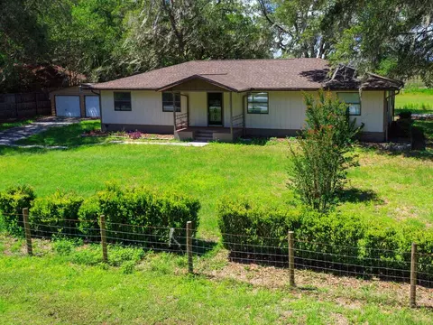 24392 SW Shorewood Dr N, Dunnellon, FL 34431