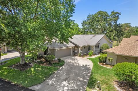 24 S Masters Dr, Homosassa, FL 34446